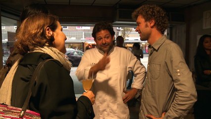 Jonathan Karpathios kookt in Pieper Boetiek