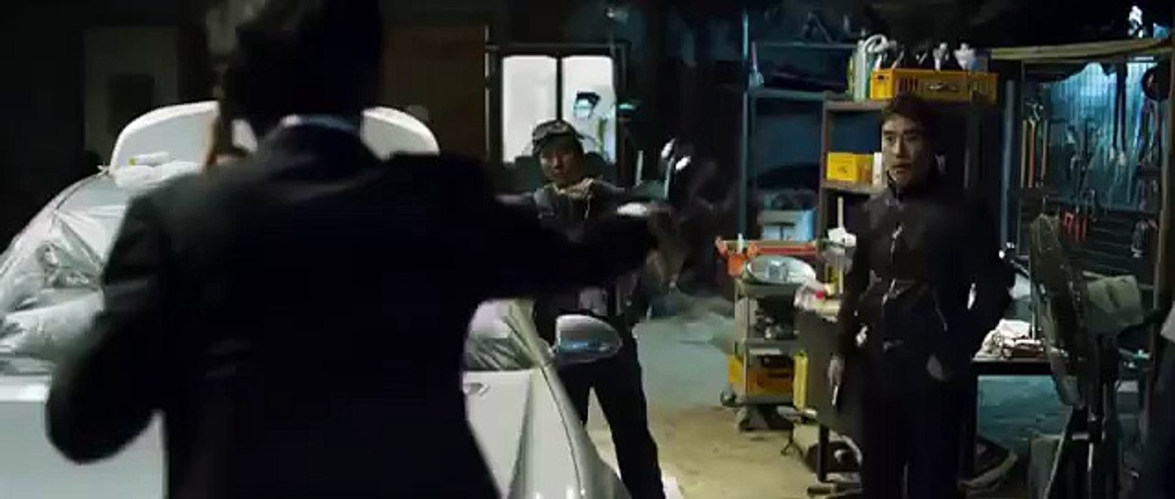 Veteran (베테랑) - Trailer - korean action, 2015