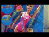 Little Mermaid vs Barbie Swimming Pool Race! Frozen Elsa and Mike Merman cheer Disney Princess Ariel