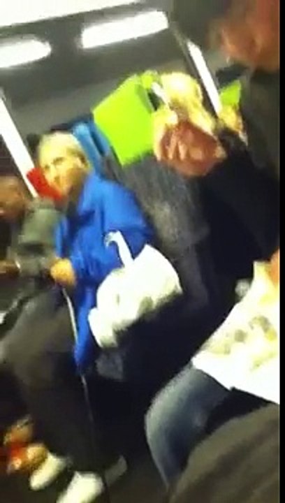 Verrückte Frau im Zug von Wil - Schweiz!