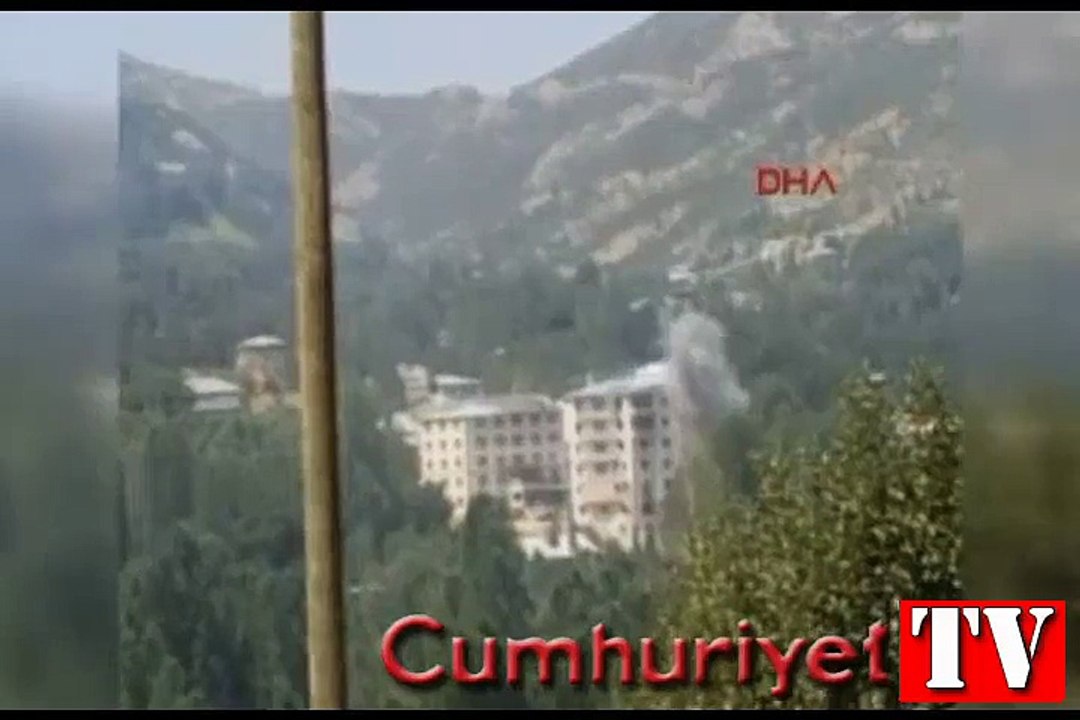 PKK'lilerin saklandığı düşünülen bina böyle vuruldu