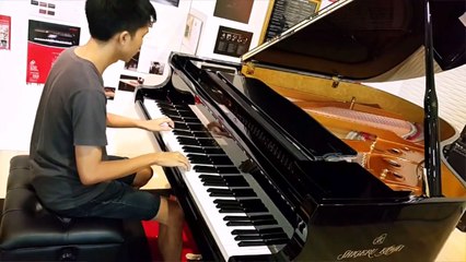 Piano Thai Song "Shigeru Kawai" beautiful sound.