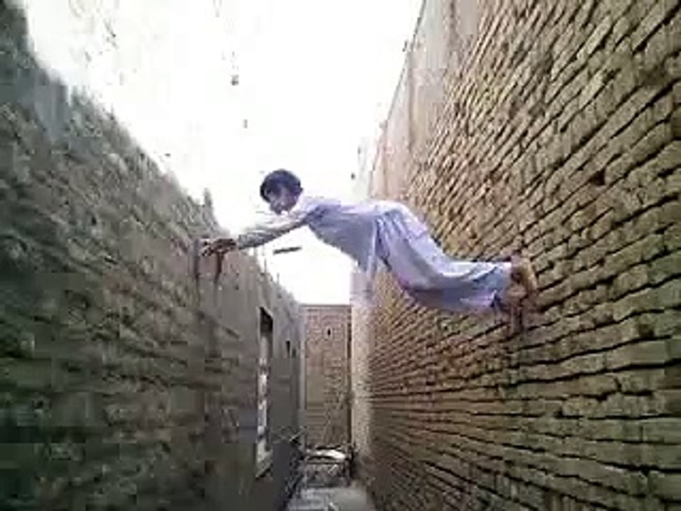 Funny Pakistani Spiderman - Must Watch