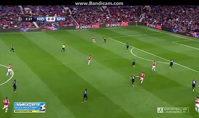 Wayne Rooney shot chance