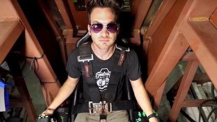 Giant Robot Team USA Needs Your Help! | What's Trending Now