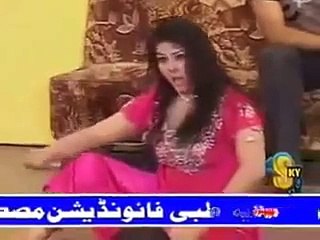 pakistani sexxyyy video 2015 - Adi Raati Suti Pai Di Lat Hot Mujra 2013