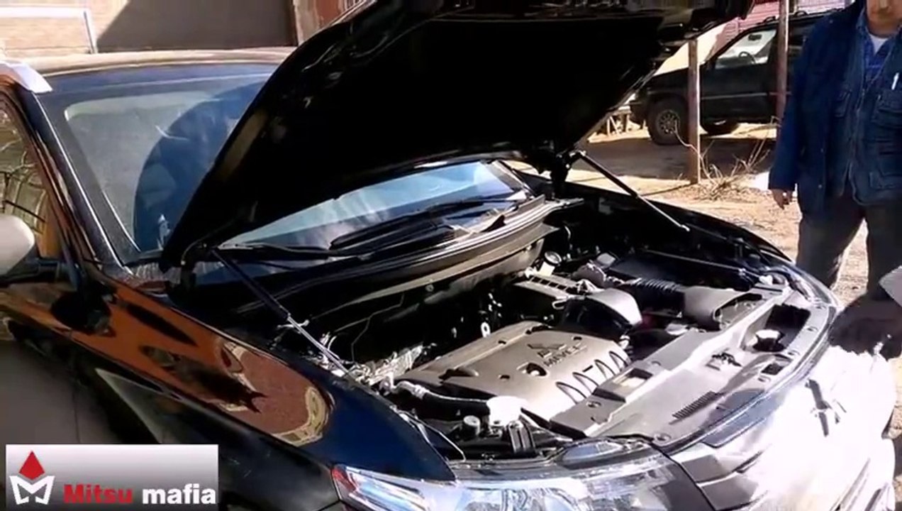Упоры (амортизаторы) капота Mitsubishi Outlander 3 (Митсубиси Аутлендер 3)