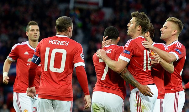 Relembre ótima atuação de Depay pelo United na Champions