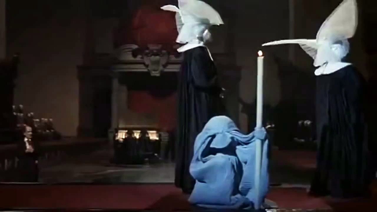 Vatican Fashion Show - Federico Fellini (Roma)