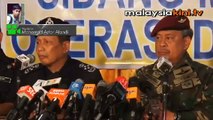 27 men in 3 boats arrested off Tanjung Batu