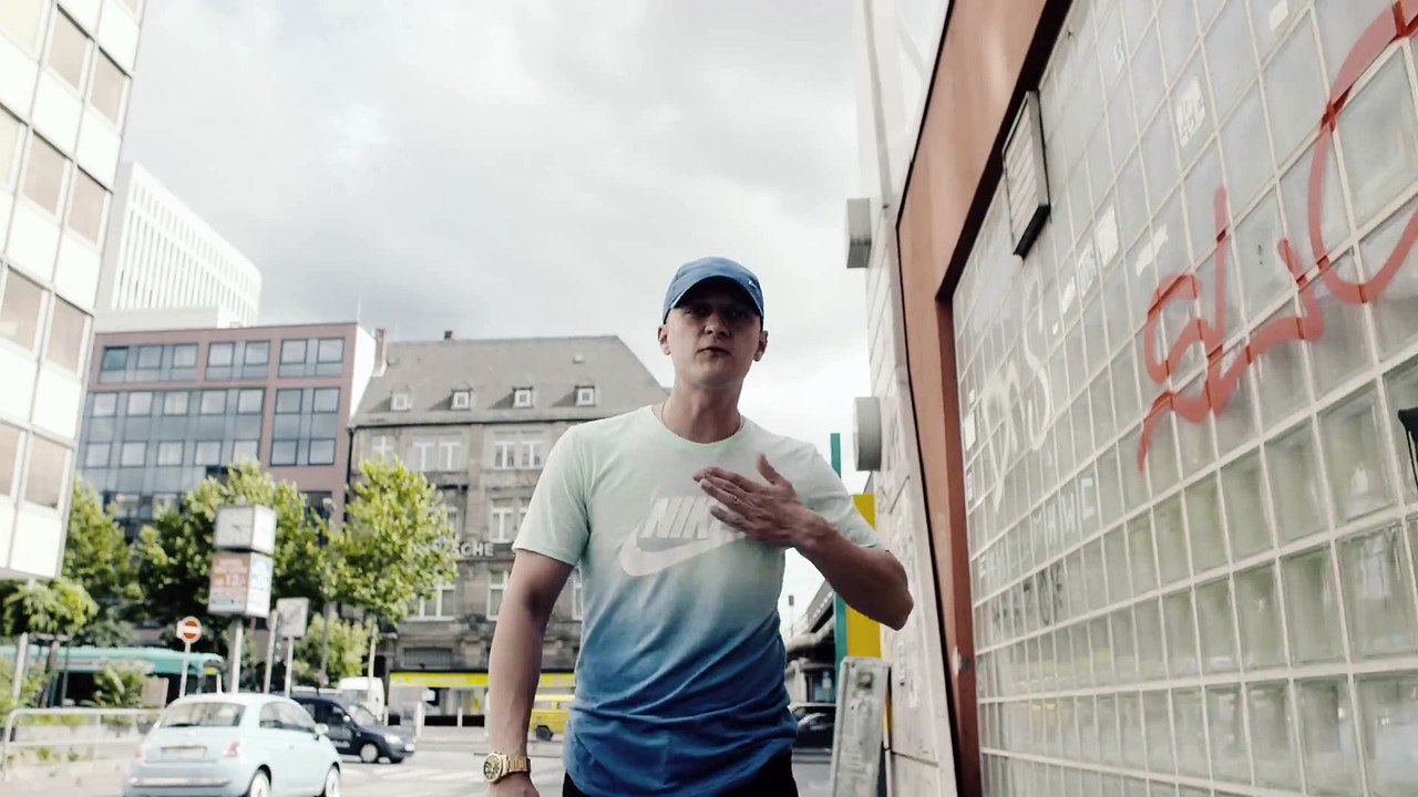 Olexesh - GIB IHM BÖS (produziert von m3) [Official HD Video]