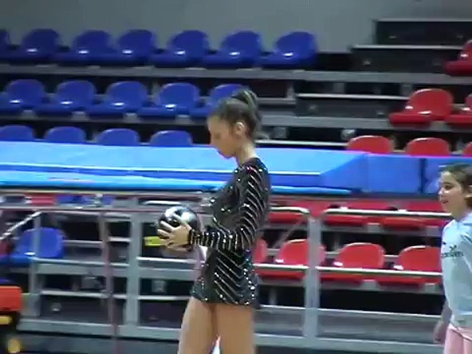Almudena Cid Pelota