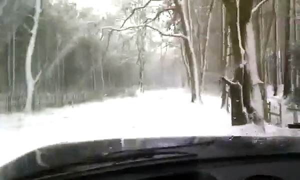 Range Rover + Snow = Fun