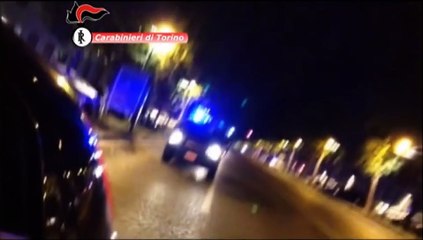 Blitz dei Carabinieri in campo nomadi Torino