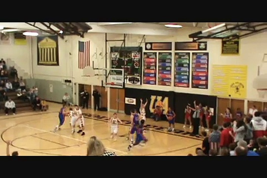 DJ Lightfoot senior basketball highlights( Thomas Worthington)