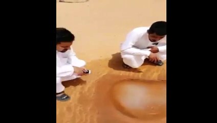 miracle of 2015 in desert of saudia,miracle of ALLAH,must watch this amazing video,what you say about this video?
