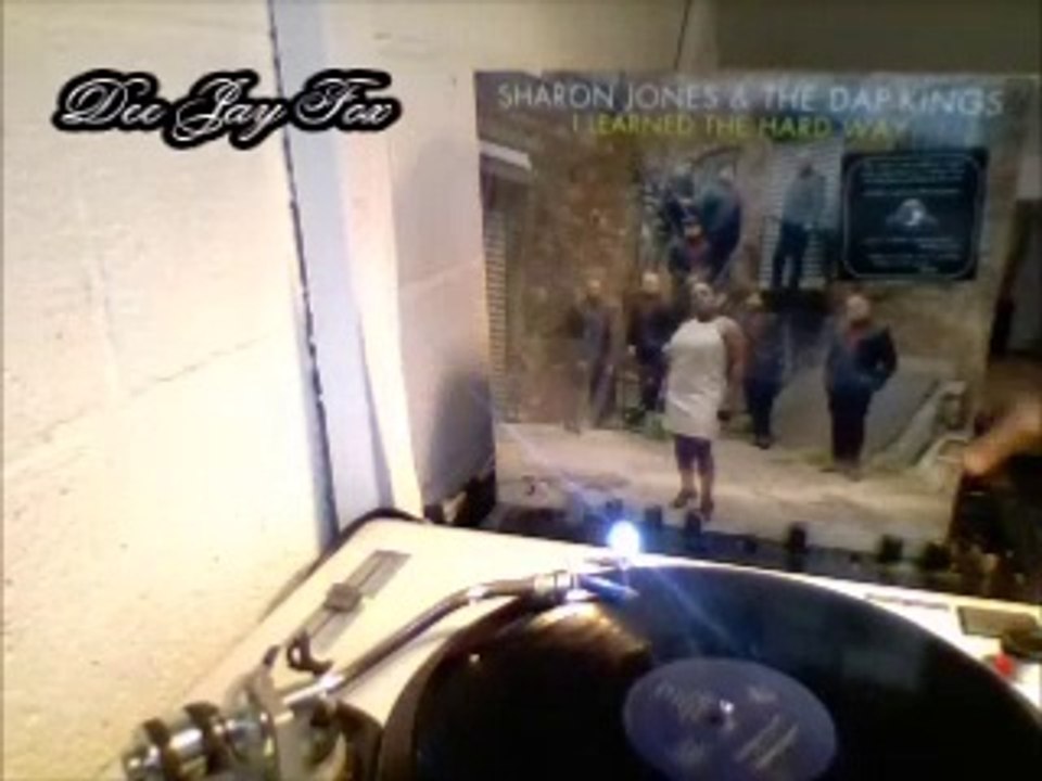 ***Dee Jay Fox*** SHARON JONES AND THE DAP-KNGS - BETTER THINGS