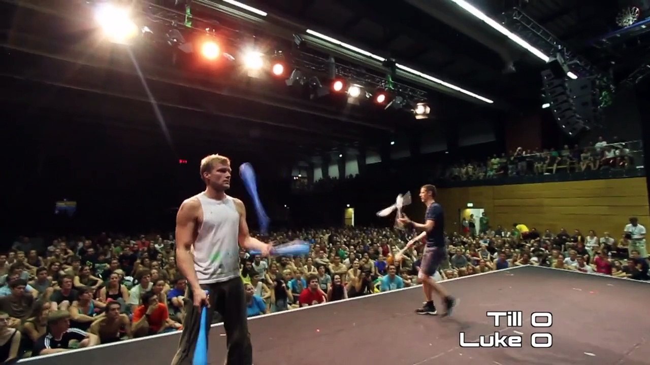 Intense combat juggling competition video Dailymotion