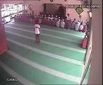 LiveLeak - The Mosque Thief