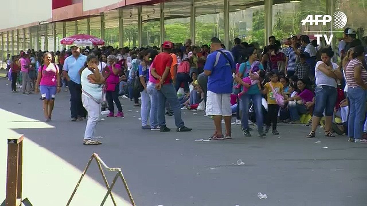 Venezuela: loin de la capitale, la pénurie s'ag...