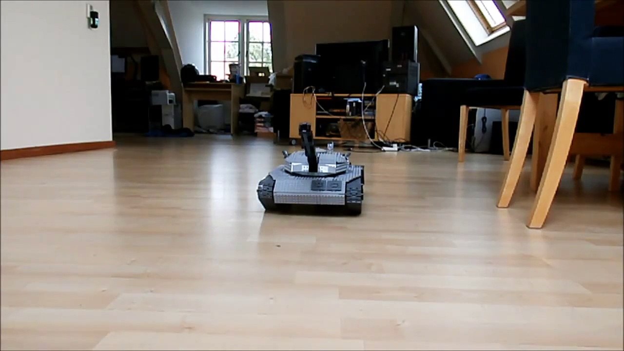 Mark 6 RC LEGO tank