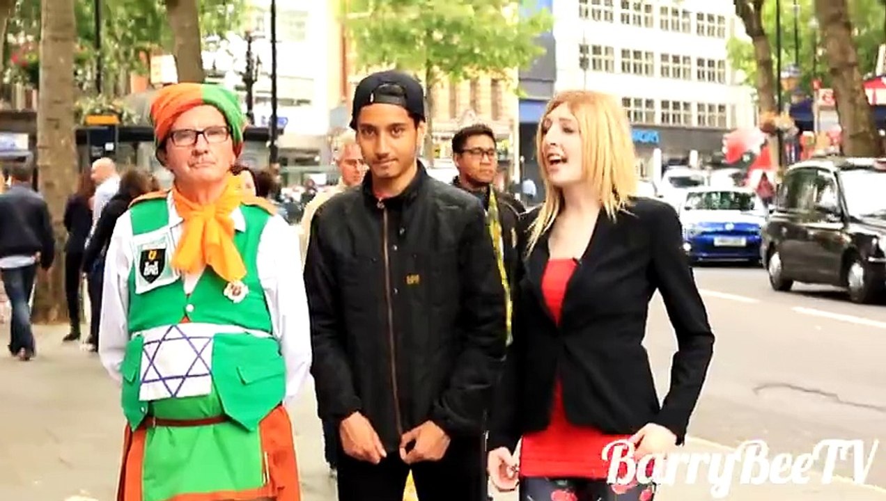 Kissing Prank - Girl Kiss Edition (Gone Funny)