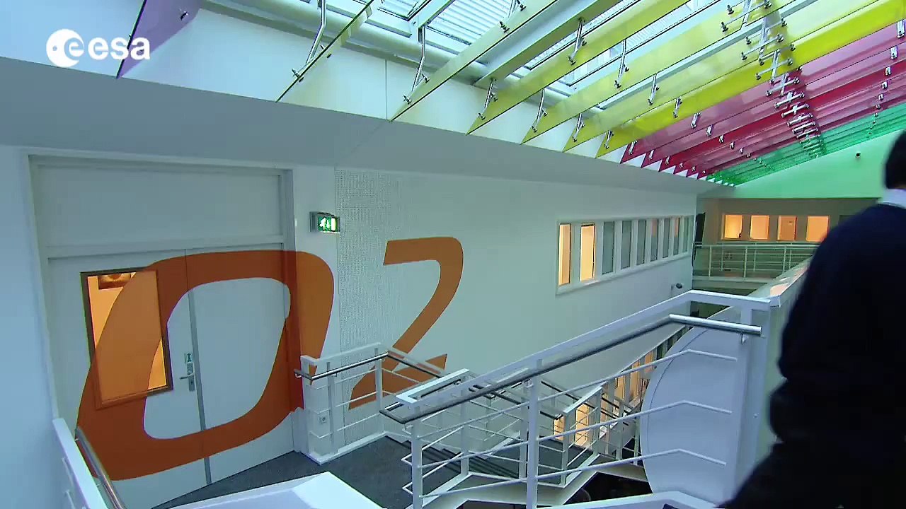 Euclid: exploring the dark matter