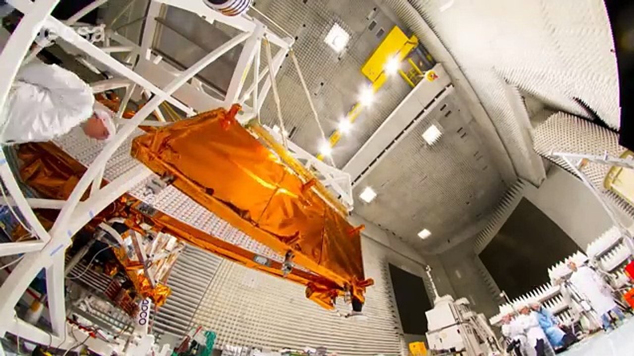 Linking by laser for fast data delivery - from take off to transmission