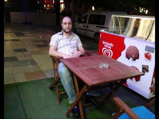 OKTAY TARAKÇI  OĞLUM SEN KÜÇÜKSÜN ÖLEMESSİN  KEFEN BİLE ĞİYEMEZSİN