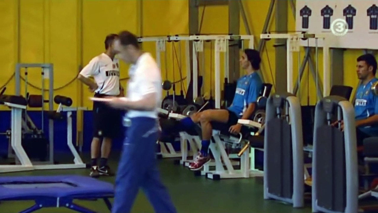 Zlatan Ibrahimovic - Inter Training Session [Renné Möter Cirkus Zlatan] [HD]