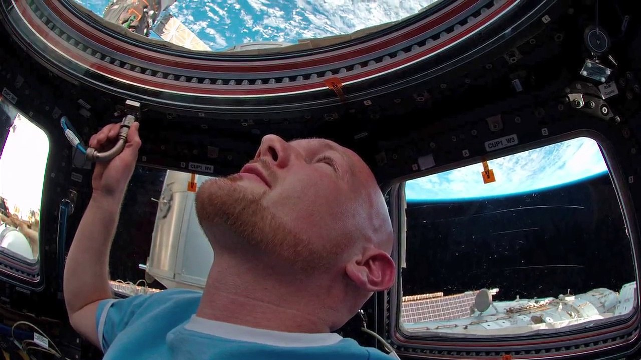 Alexander Gerst marks UNICEF World Children's Day