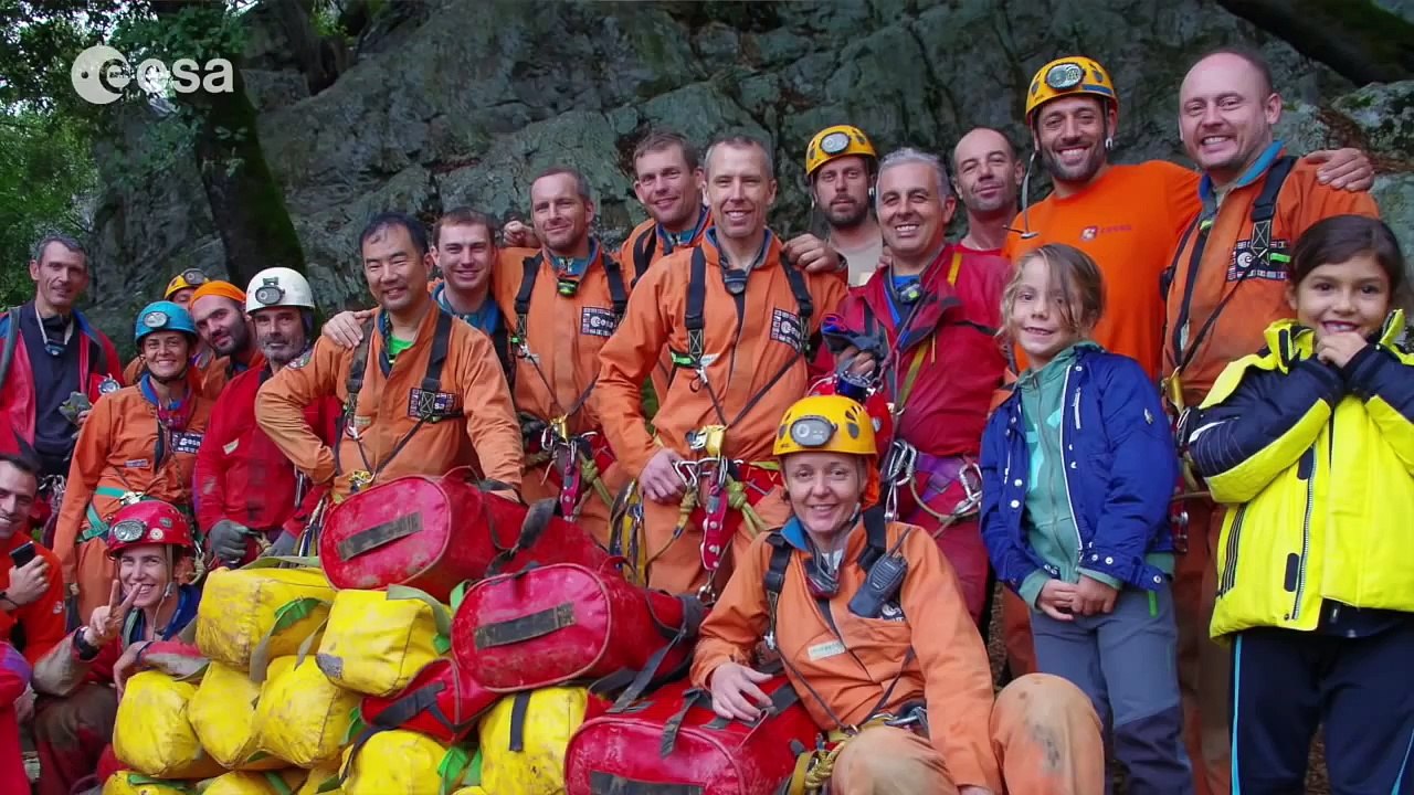 Andreas on CAVES photography