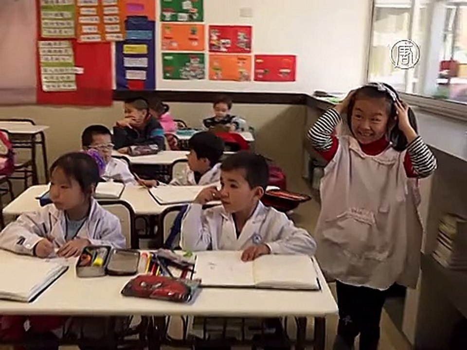 Впервые в Аргентине учатся на китайском и испанском