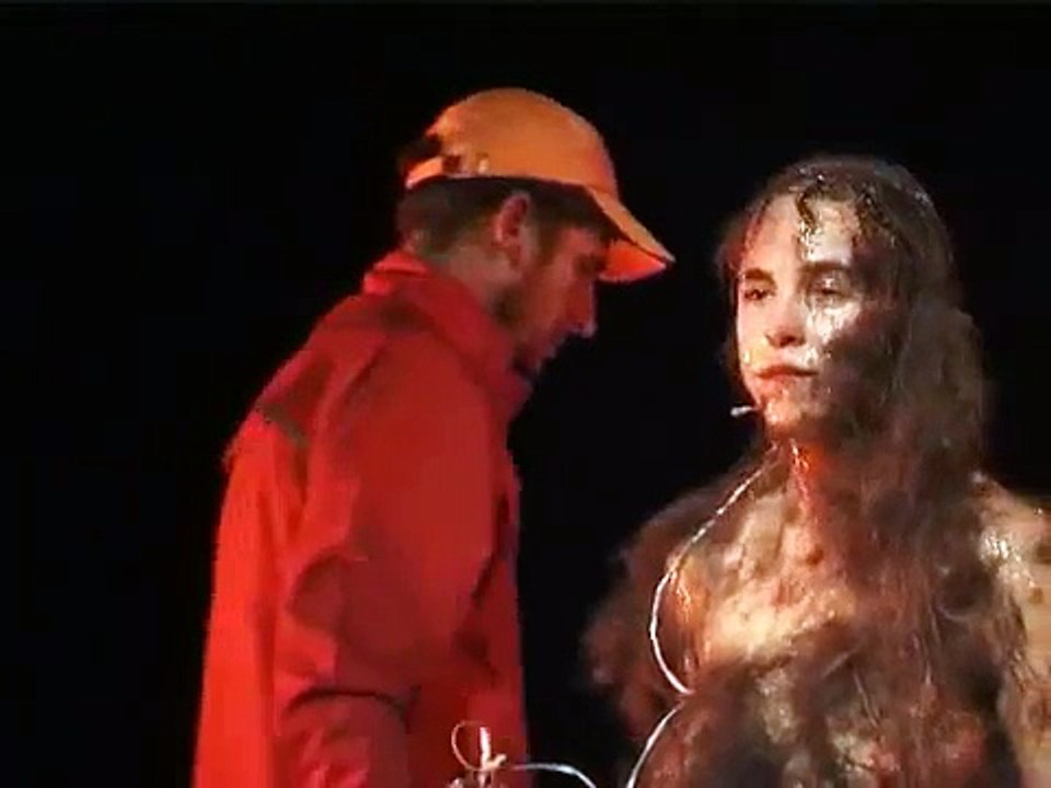 nuria lloansi arrojad mis cenizas sobre mickey