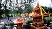 The Thai Caddie Experience / Thai Country Club, Bangkok
