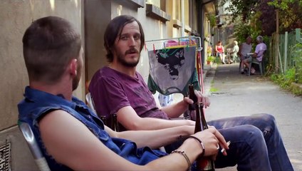 UNE ENFANCE - Bande-annonce