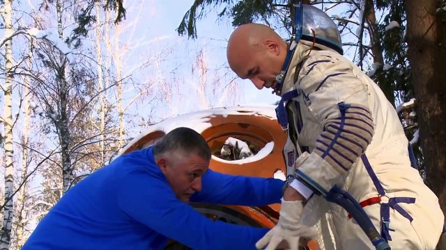 ESA astronauts training for ISS