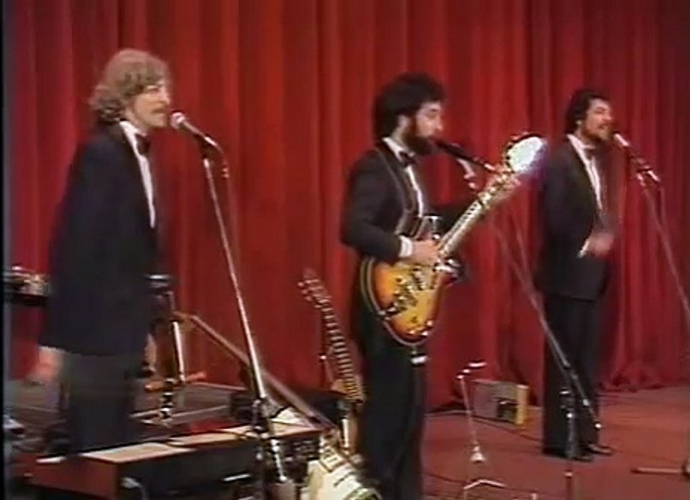 Les luthiers- Mata polillas nopol