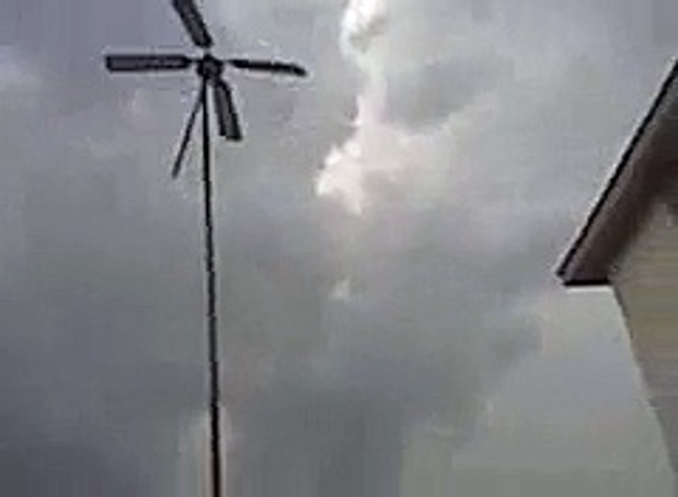 Homemade ceiling fan wind generator 3