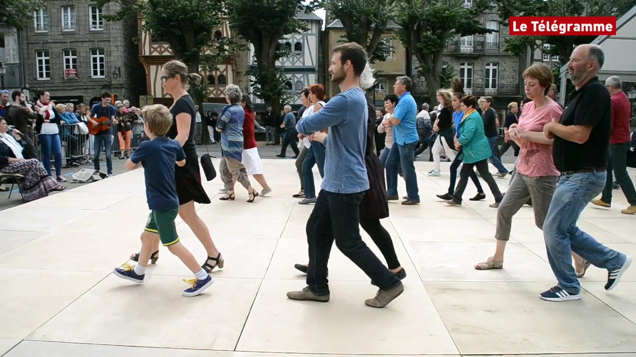 Saint-Loup. Les cours de danse bretonne plébiscités