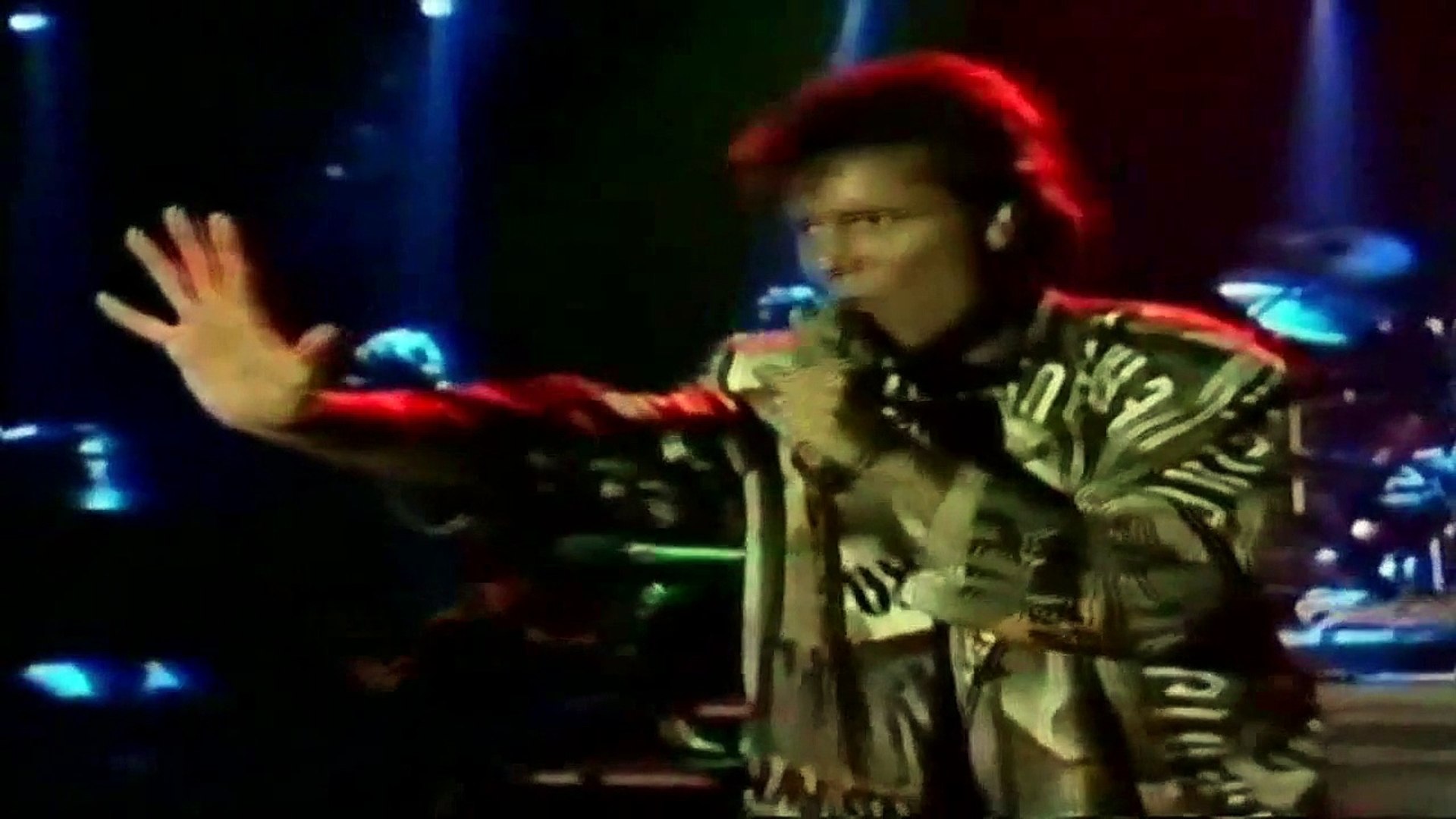 ⁣Cliff Richard | Devil Woman | Live And Guaranteed | 1988 | HD |