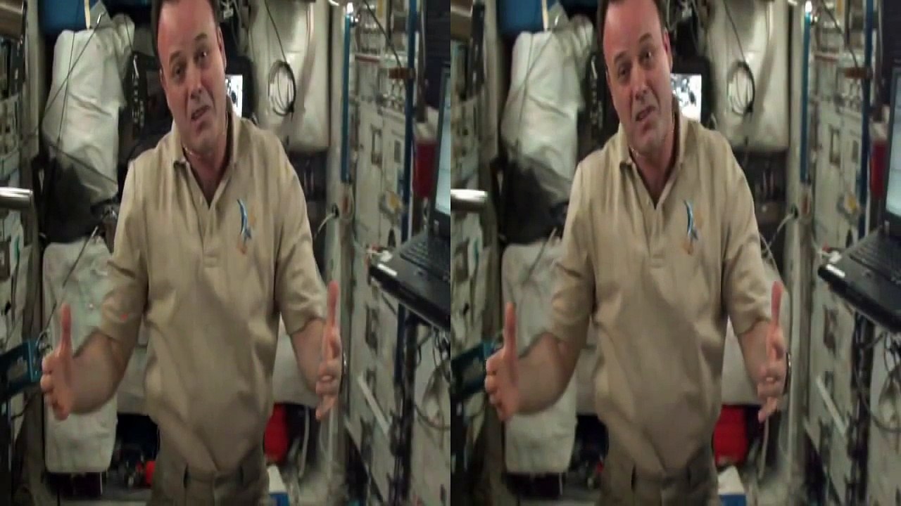 First-ever live 3D video stream from space