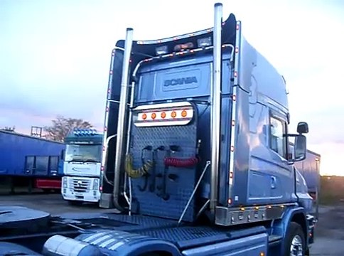 Scania 144 530 V8 Tuned by Scaniatune 600HP!