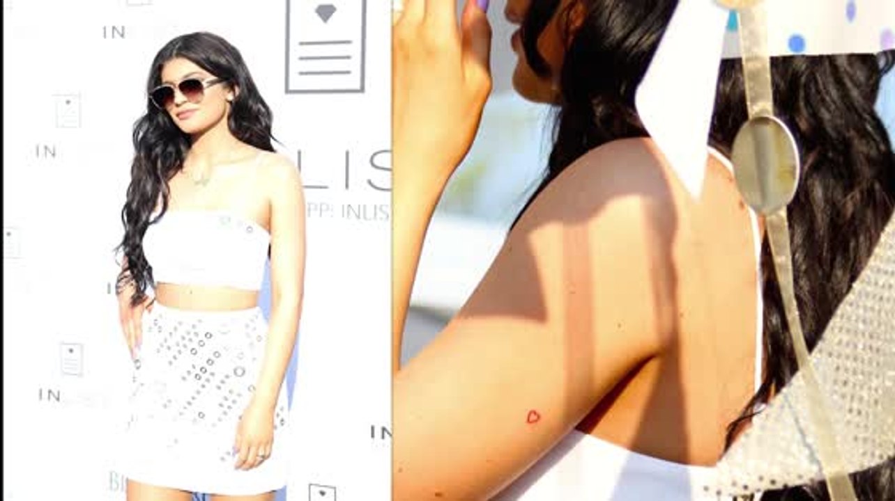 Hat sich kylie jenner für tyga tätowieren lassen?