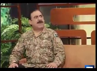 Azizi As Gen Raheel Sharif in Hasb E Haal - Must Watch  Share