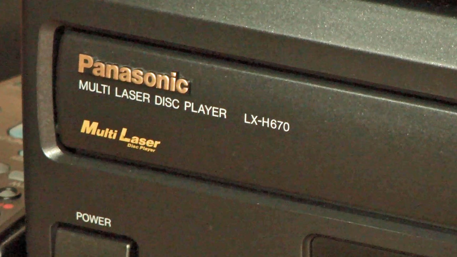 Classic Game Room - PANASONIC LX-H670 LaserDisc Player review