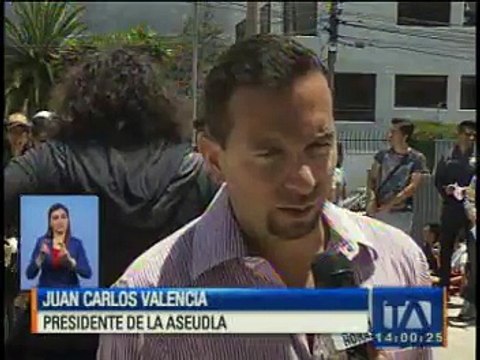 Estudiantes de la Udla se reunieron con las autoridades