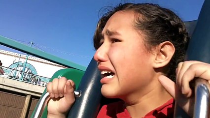 Epic Roller Coaster Fail @ Disney California Adventure Terrified girl MUST SEE! Funny!!!