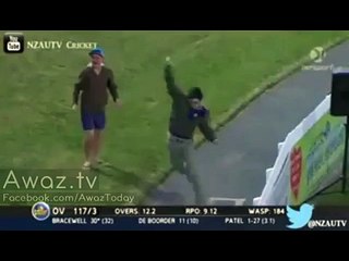 Unbelievable Cricket Crowd Catch - Spectator Wins $5000