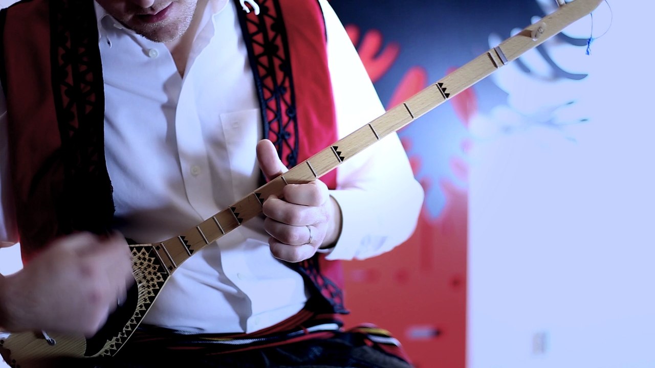 Premtimi ft Radoo - Qonu Burra (Official HD)